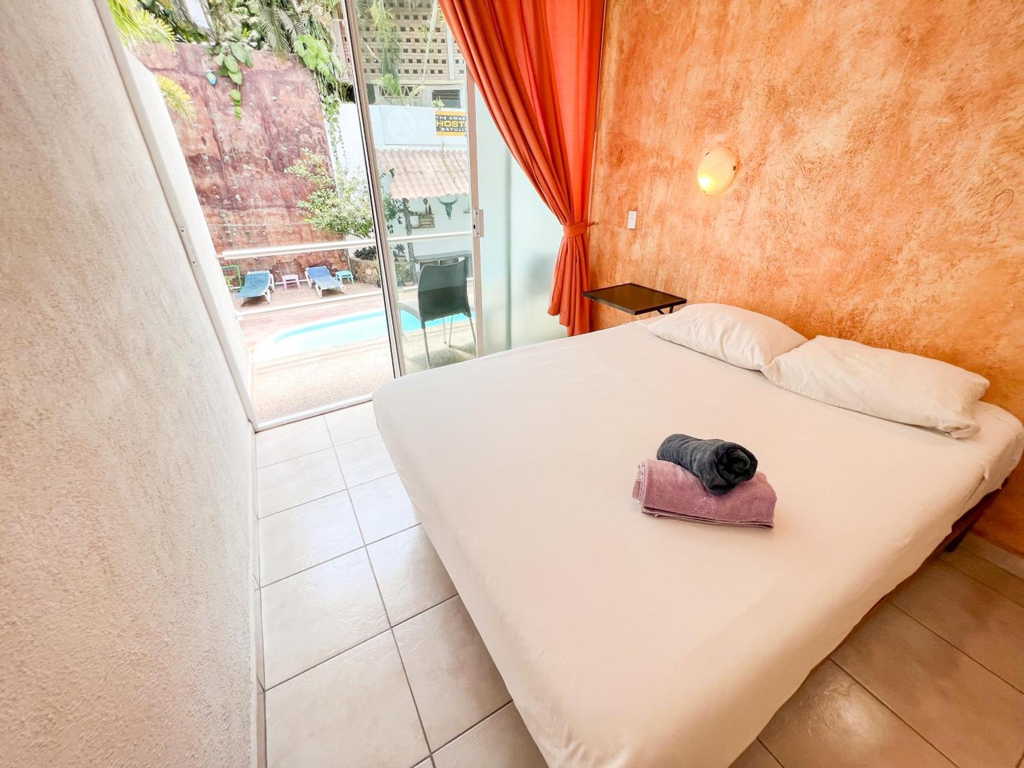 Ith Sayulita Amazing Surf Hostel Екстер'єр фото